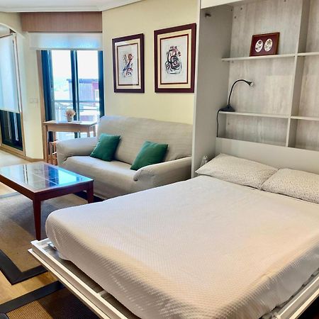 Apartamento Centrico Con Garaje Vigo Eksteriør billede
