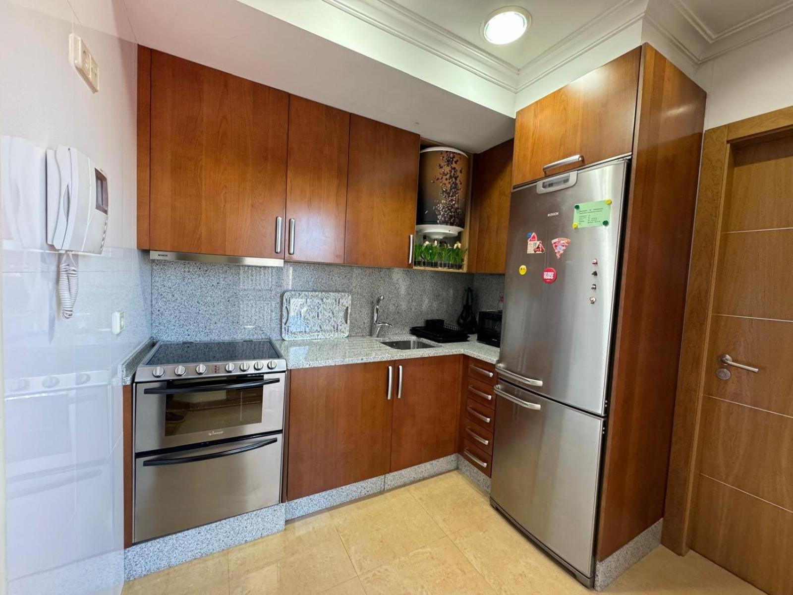 Apartamento Centrico Con Garaje Vigo Eksteriør billede